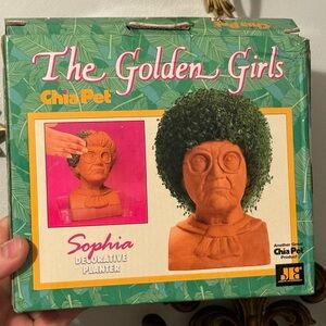 Chia Pet The Golden Girls Sophia Planter Decorative Pot